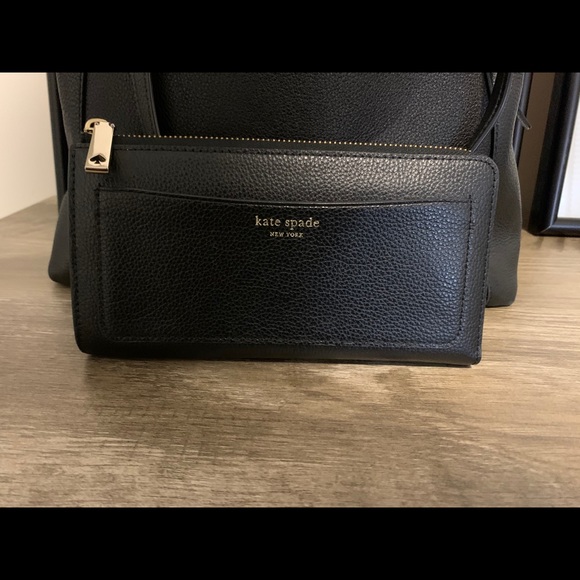 Kate Spade Triple Compartment Bag & Wallet - Picture 7 of 8